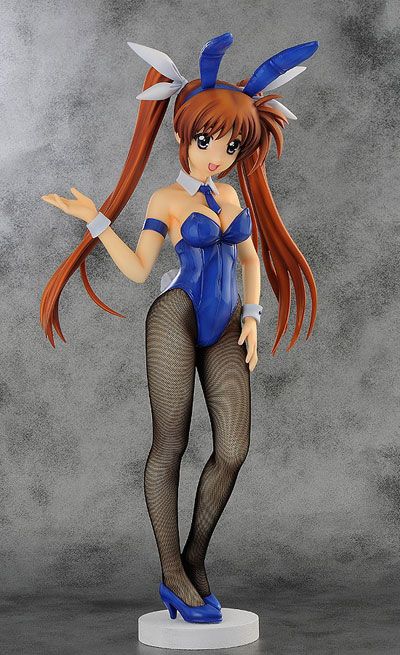 Lyrical Nanoha StrikerS: Nanoha Takamachi Bunny 1/4 Scale Figure