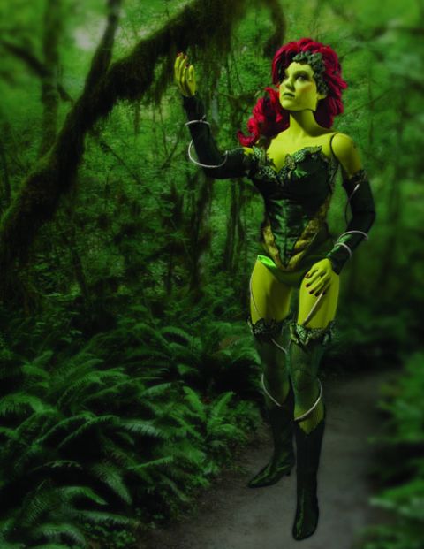 poison ivy batman cartoon. Batman: Poison Ivy 1/6 Scale