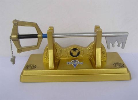 Kingdom Hearts: Sora's Keyblade Paperweight Figure