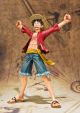 One Piece: Monkey D. Luffy Figuarts Zero Figure (New World Ver.) <font class=''item-notice''>[<b>Street Date</b>: 10/30/2013]</font>