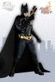 Batman: Dark Knight Movie - Batman 1/6 Scale Action Figure (Hot Toys) <font class=''item-notice''>[<b>Street Date</b>: 12/10/2008]</font>