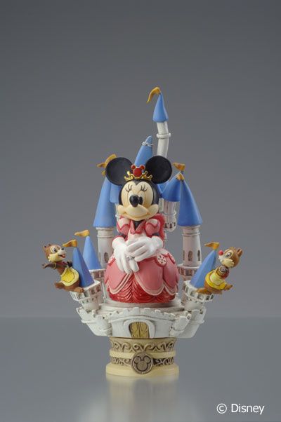 Kingdom Hearts 2: Formations Arts Vol. 3 - Queen Minnie Mouse Trading Figure