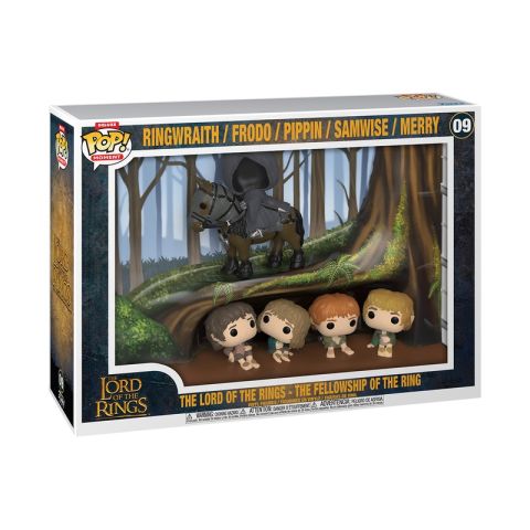 Lord of the Rings: Ringwraith Hobbits Scene Deluxe Pop Moment Figure